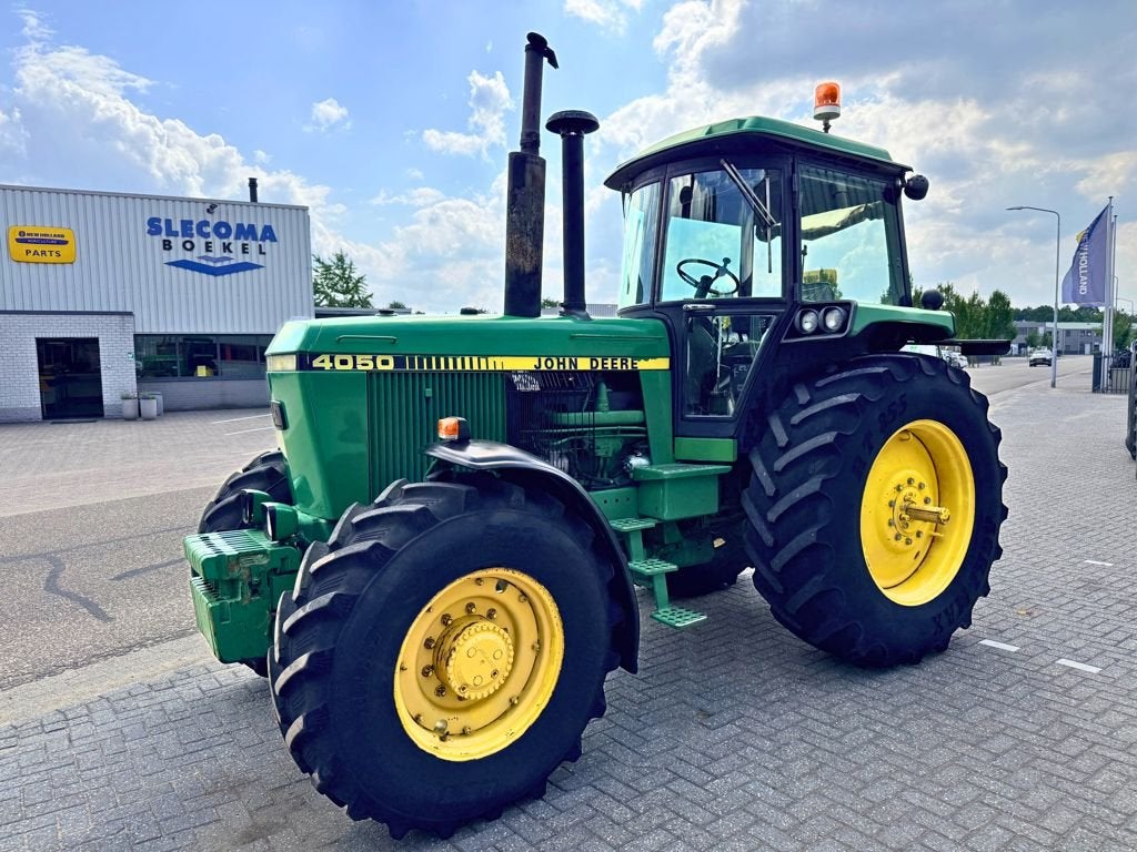 John Deere 4050 4WD, Articles professionnels, Agriculture | Tracteurs, Utilisé, John Deere, 7500 à 10000