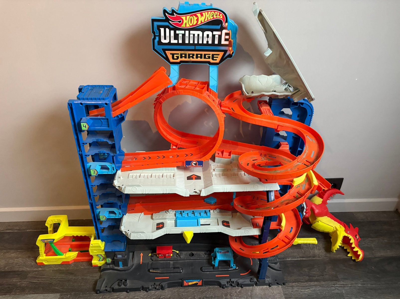 Circuit hotwheels a donner, Kinderen en Baby's, Ophalen, Zo goed als nieuw, Racebaan