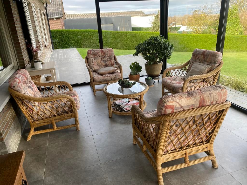 Rotan set: 4 zetels en salontafel, Tuin en Terras, Tuinsets en Loungesets, Ophalen, 4 zitplaatsen, Gebruikt, Rotan