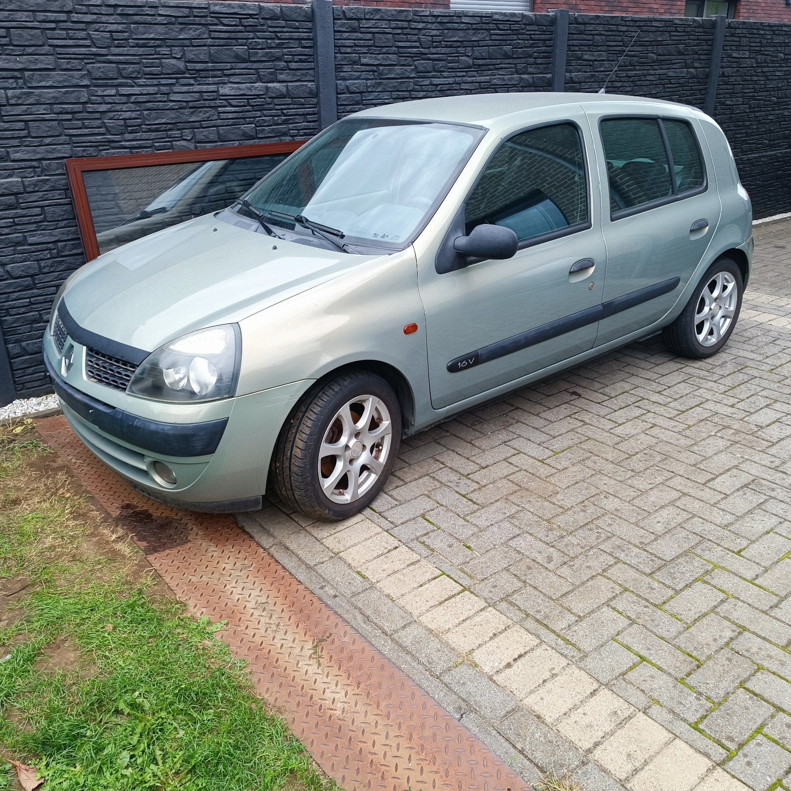 Renault Clio 1.2 essence à vendre pour pièces, Enlèvement, Renault
