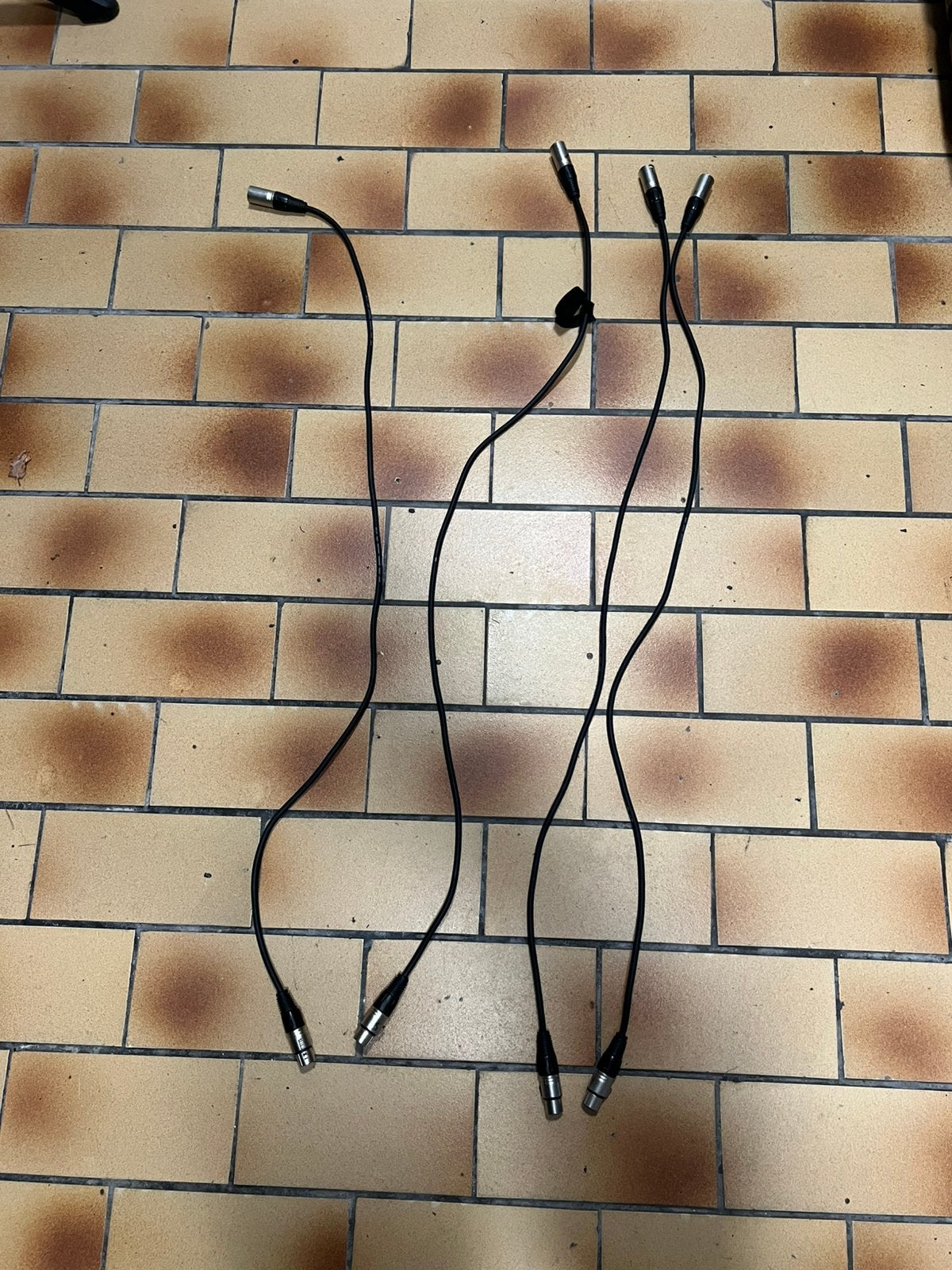 Dmx xlr kabel 4x 1m, Muziek en Instrumenten, Ophalen, Gebruikt