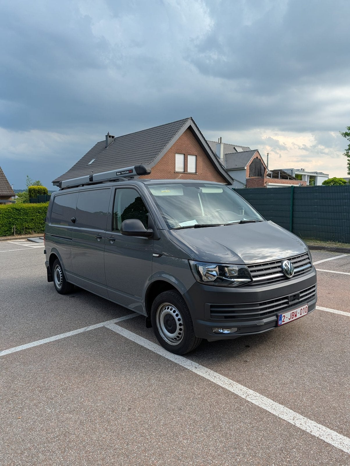 Volkswagen Transporter, Argent ou Gris, Euro 6, 3 places, Volkswagen