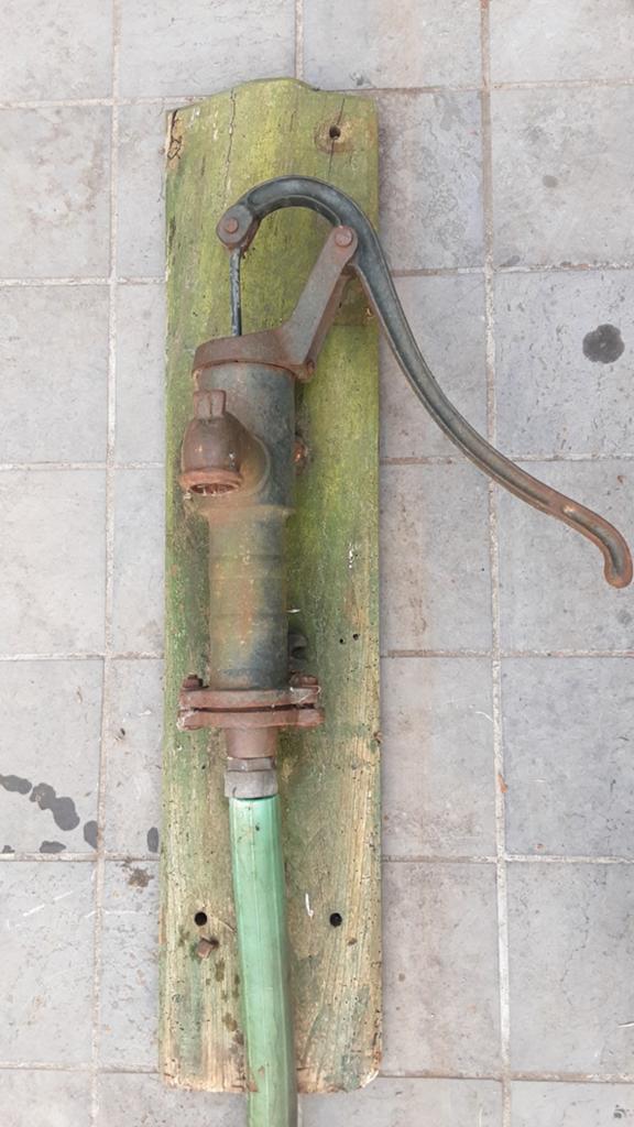 Pompe   decoration  et etang, Utilisé, Pompe d'appoint