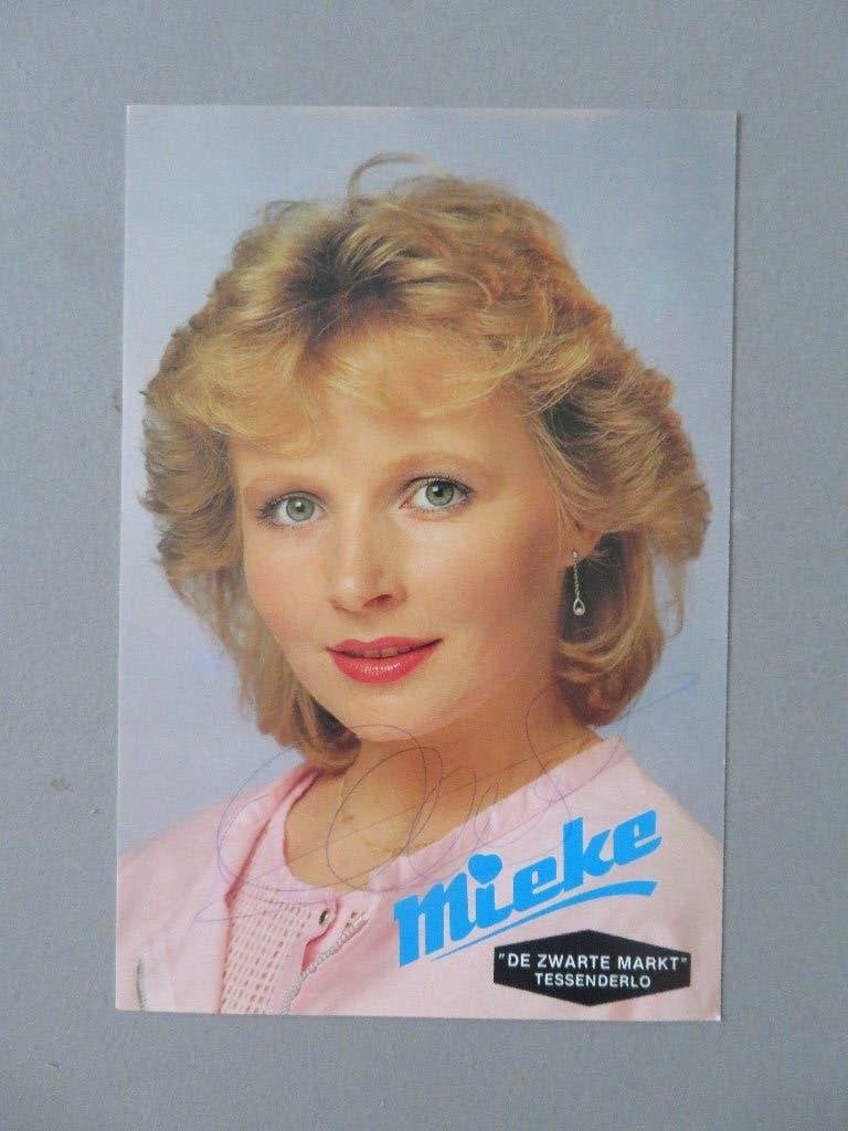 Tessenderlo zwarte markt gesigneerde fankaart Mieke, Verzamelen, Ophalen of Verzenden, Zo goed als nieuw, Foto of Kaart, Gesigneerd