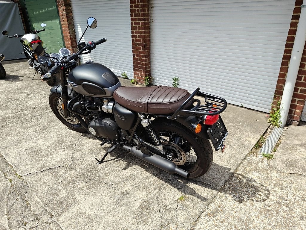 Triumph Bonneville T120 Black, Motoren, 2 cilinders, Occasion, Motorrijbewijs A, Bedrijf