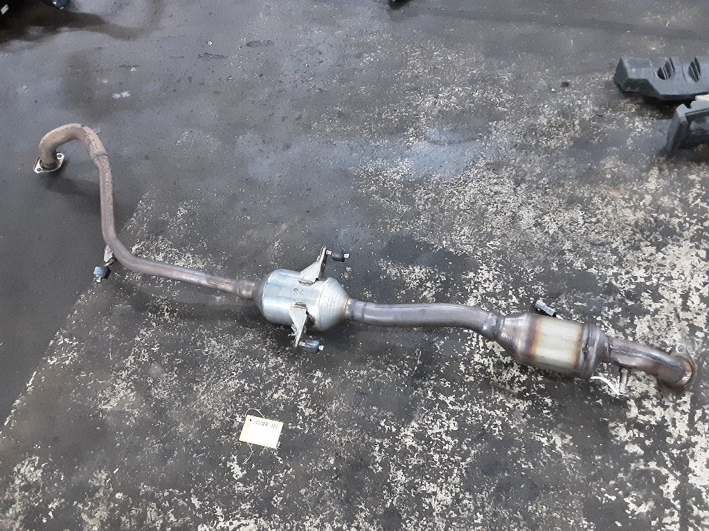 CATALYSEUR Toyota Corolla Cross (01-2020/-) (33746), Kundenbetreuung@toyota.de, Toyota, Utilisé, Toyota-Allee 2
50858  Köln, DE