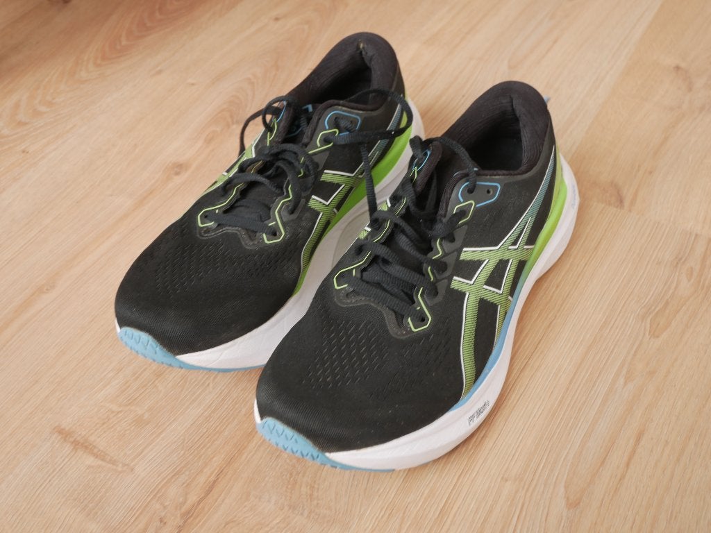 Asics Gel Kayano 30 - 44.5, Course à pied, Enlèvement ou Envoi, Chaussures de course à pied, Utilisé
