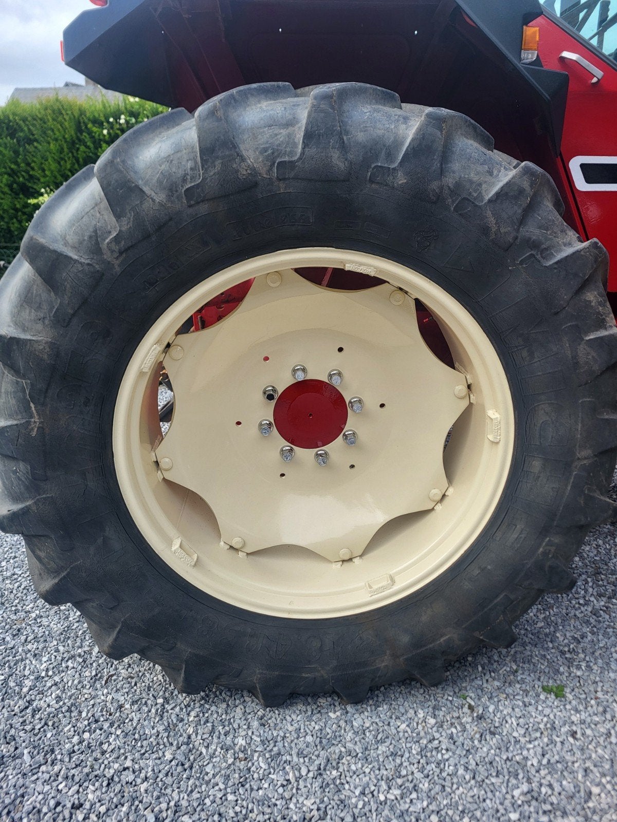 michelin banden 18.9r38, Articles professionnels, Agriculture | Pièces | Pneus, Jantes & Essieux, Enlèvement