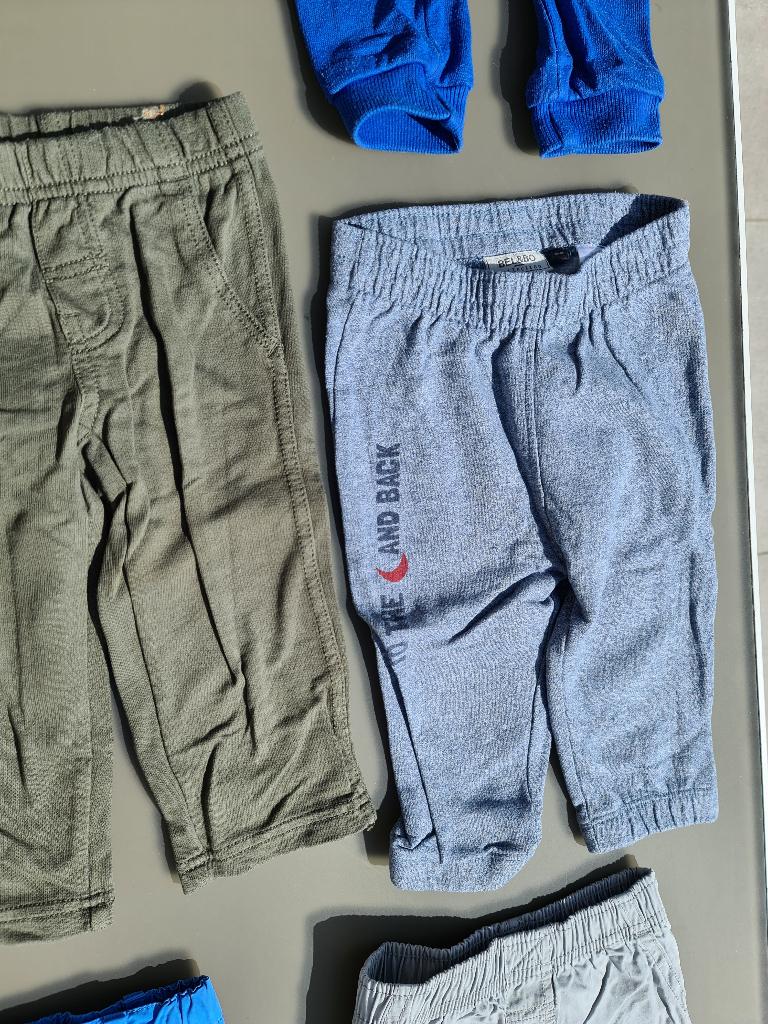 grijze training broek 86cm, Kinderen en Baby's, Babykleding | Maat 86, Ophalen, Zo goed als nieuw