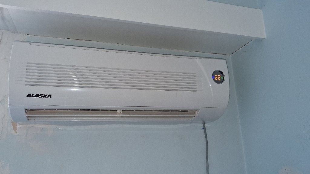 Alaska SAC12010QC Airconditioner plug & play, Minuterie, 60 à 100 m³, Utilisé, Climatisation murale