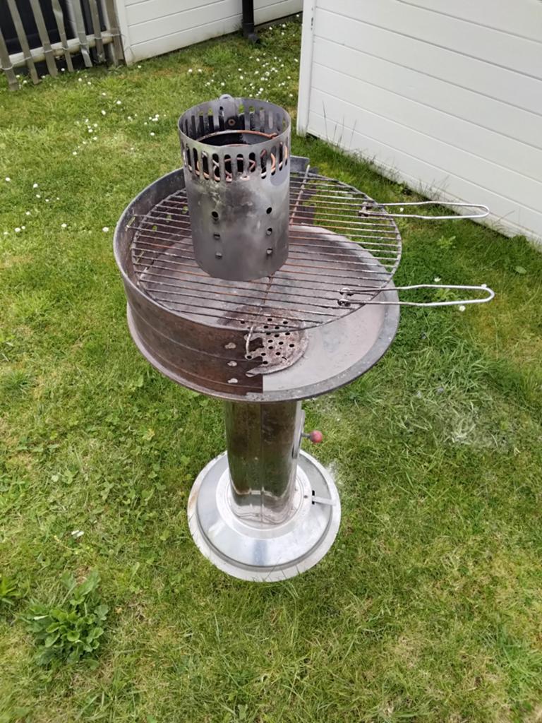 Barbecue te koop met aansteek, Ophalen of Verzenden