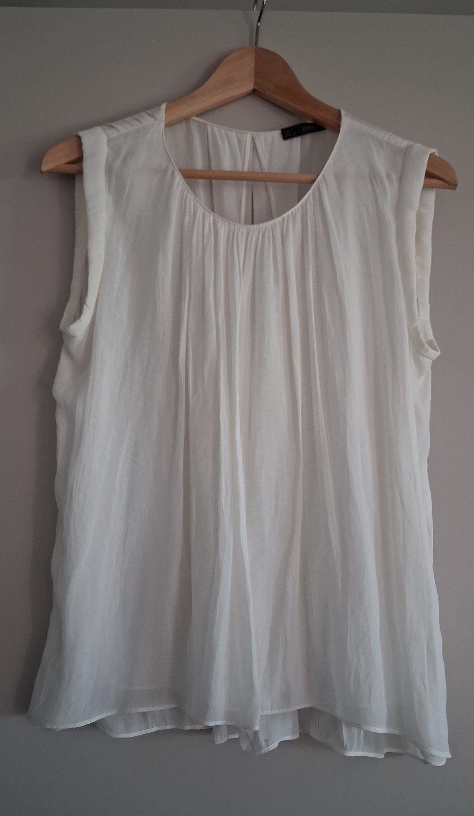 Blouse van Zara Basic - maat L, Taille 42/44 (L), Enlèvement ou Envoi, Comme neuf, Blanc