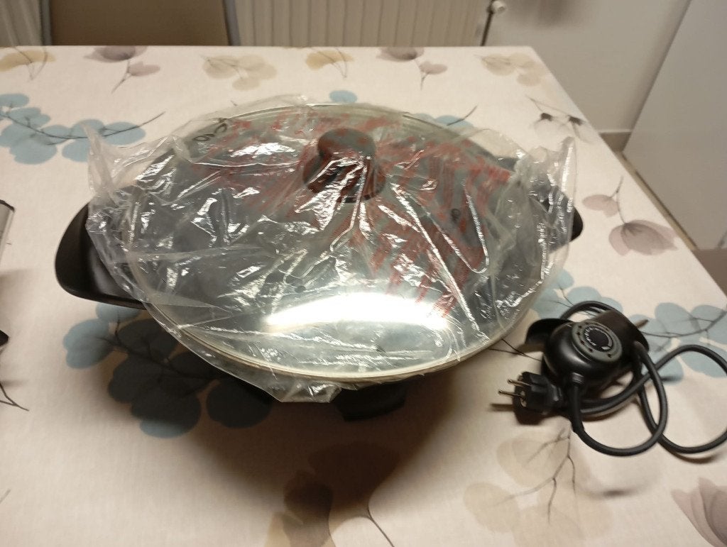 wokpan, Met deksel, Ophalen, Gebruikt, Wok