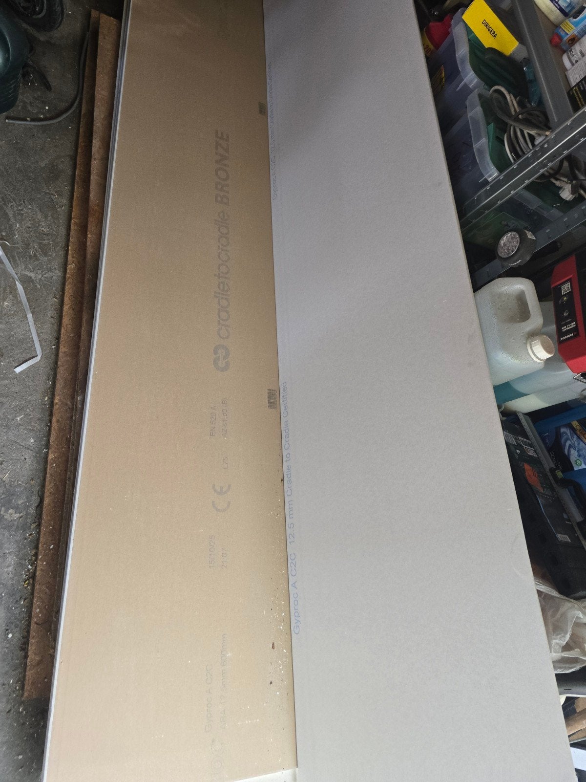 Gyproc 12.5 mm, Enlèvement