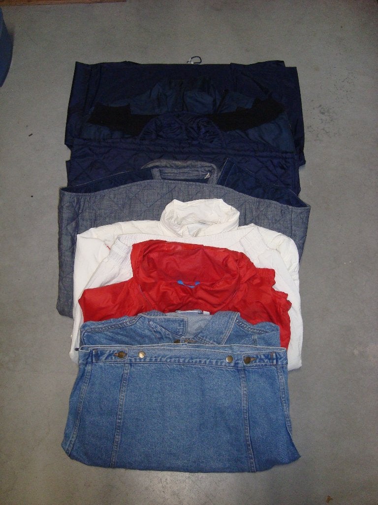 lot 23 vêtements + 8 vestes homme, Vêtements | Hommes, Enlèvement, Porté