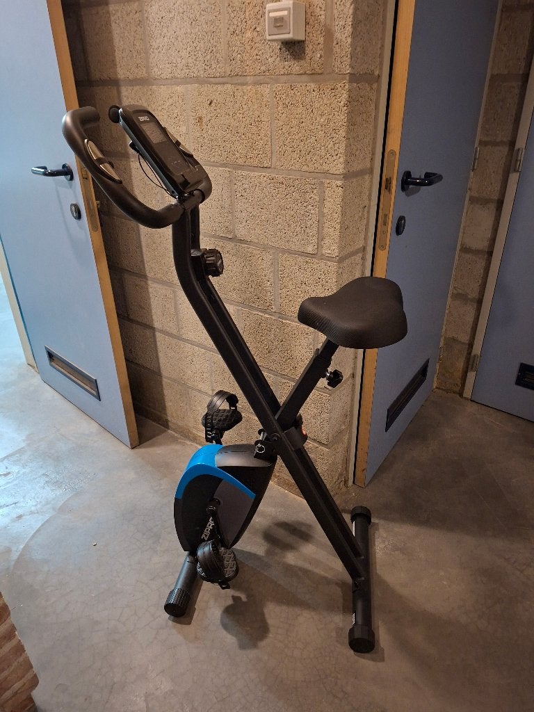 Hometrainer decathlon, Enlèvement, Comme neuf, Jambes, Vélo d'appartement