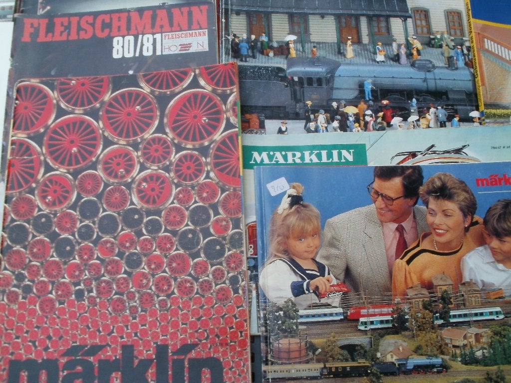 Mega Partij Ho Marklin/Fleischman,lima,trix div.catalogussen, Ophalen, Gebruikt, Gelijkstroom of Wisselstroom, Boek, Tijdschrift of Catalogus