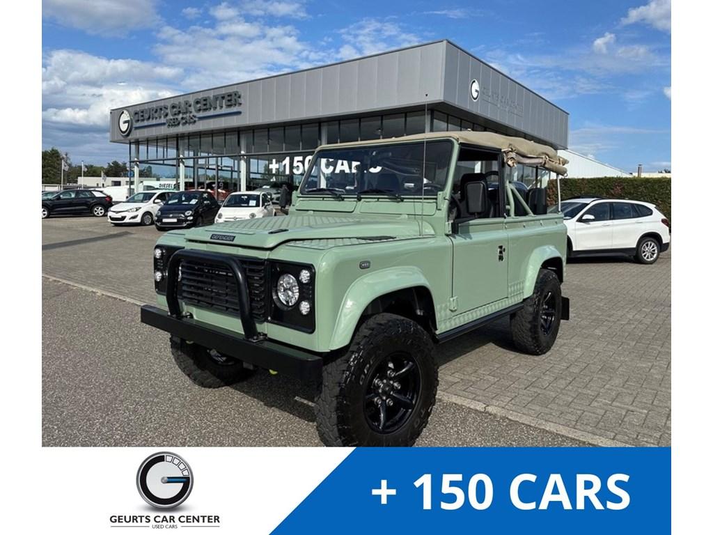 Land Rover Defender FULL BODY RESTORATION in Perfect condit, Auto's, Monovolume, Zwart, Defender, 6 zetels