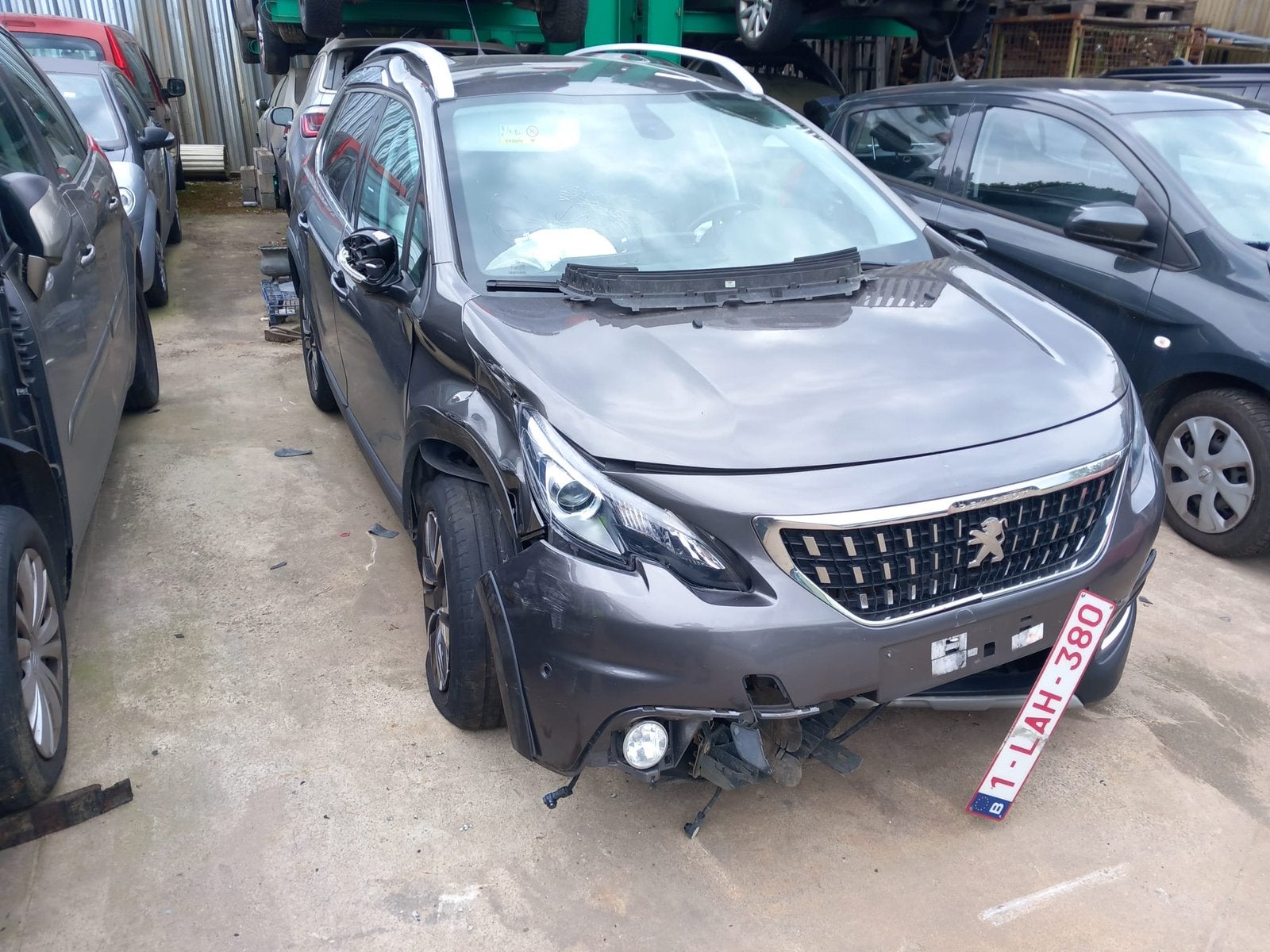 Peugeot 2008, Auto diversen, Ongevalwagen, Ophalen of Verzenden, Automaat, Benzine, Peugeot