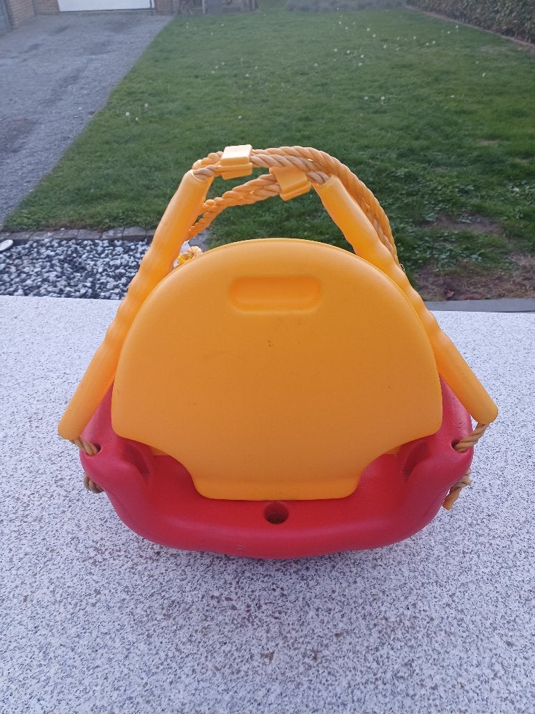 Plastic meegroeischommel, Ophalen, Gebruikt, Schommel