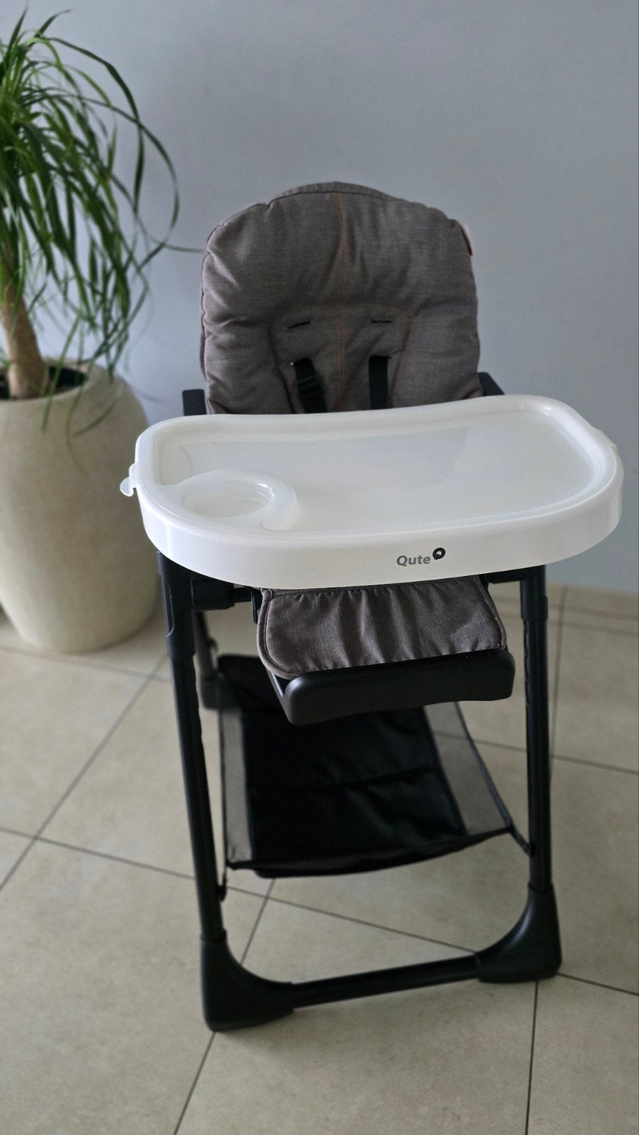 Qute compacte inklapbare kinderstoel, Ophalen, Zo goed als nieuw, Inklapstoel, Aanschuifbaar