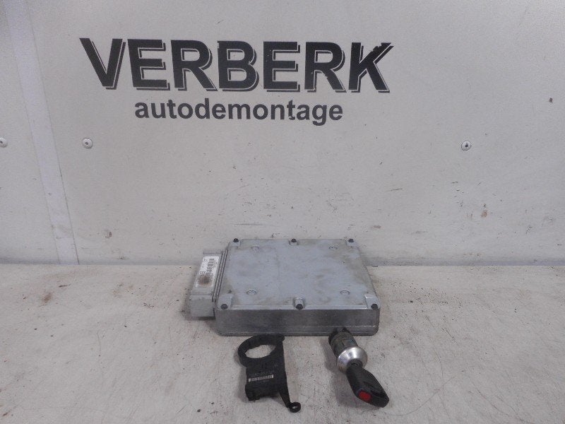 ORDINATEUR ENSEMBLE Ford Ka I (1s5f12a650bd), Utilisé, Ford