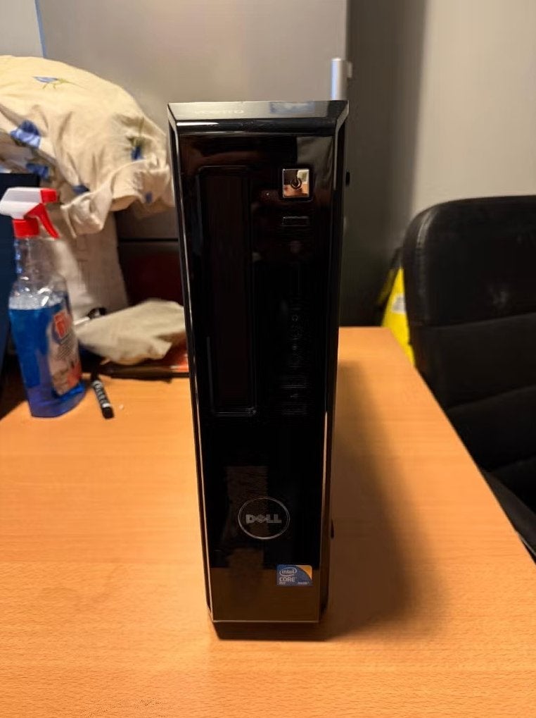 Dell Vostro 230 – Core 2 Duo – 2 Go RAM – 500 Go, Enlèvement, Neuf, Windows