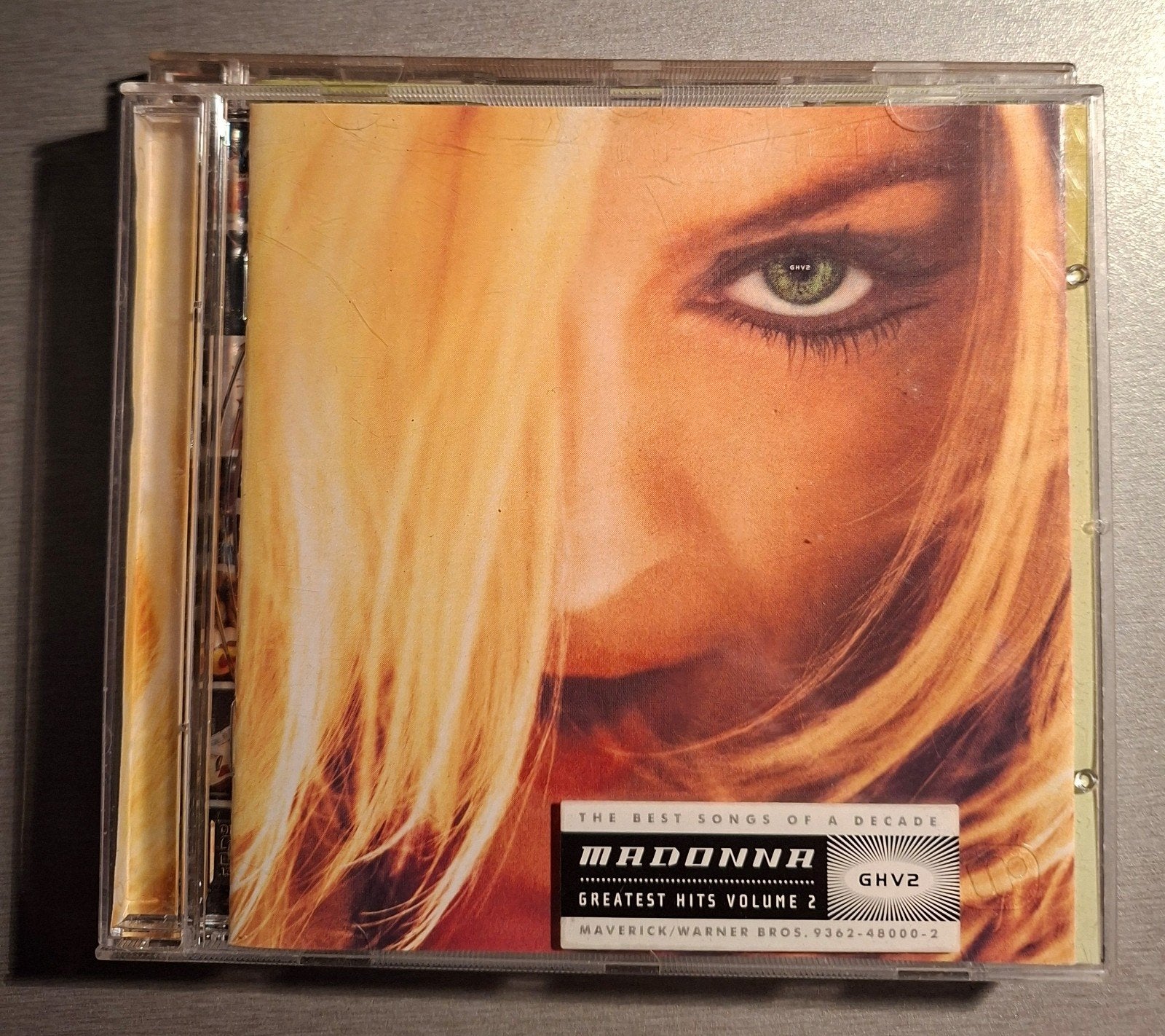 Cd. Madonna. Greatest Hits Volume 2., Ophalen of Verzenden