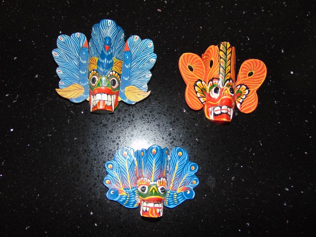 Maskertjes uit Sri Lanka, Antiquités & Art, Art | Art non-occidental, Enlèvement ou Envoi, Masque, Bois
