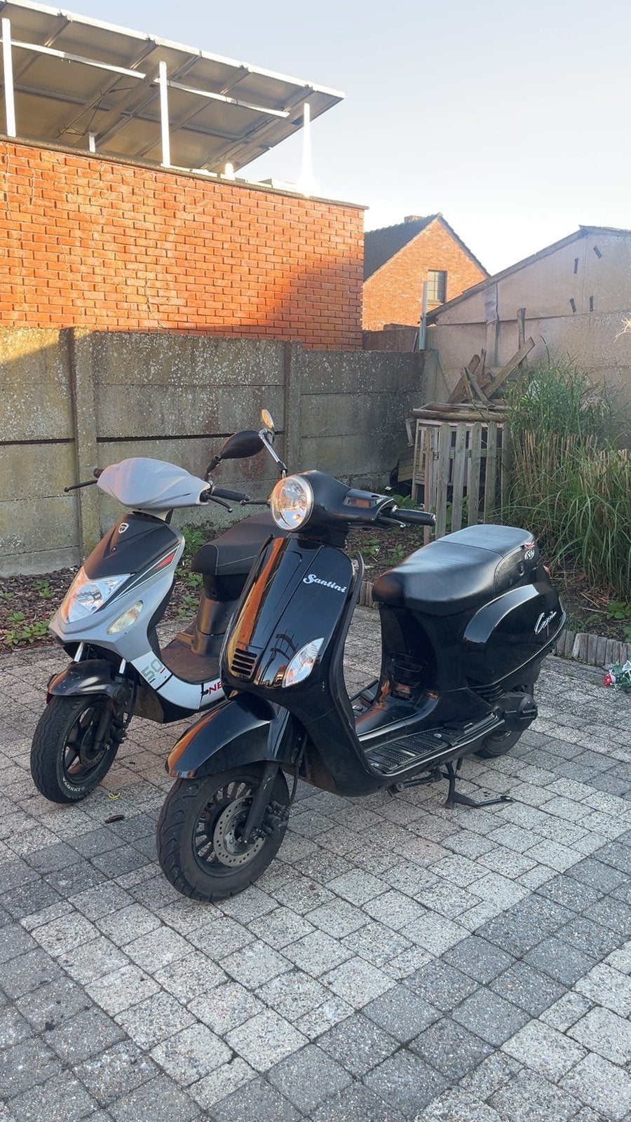 Beide scooters te koop, Fietsen en Brommers, Ophalen of Verzenden, Zo goed als nieuw