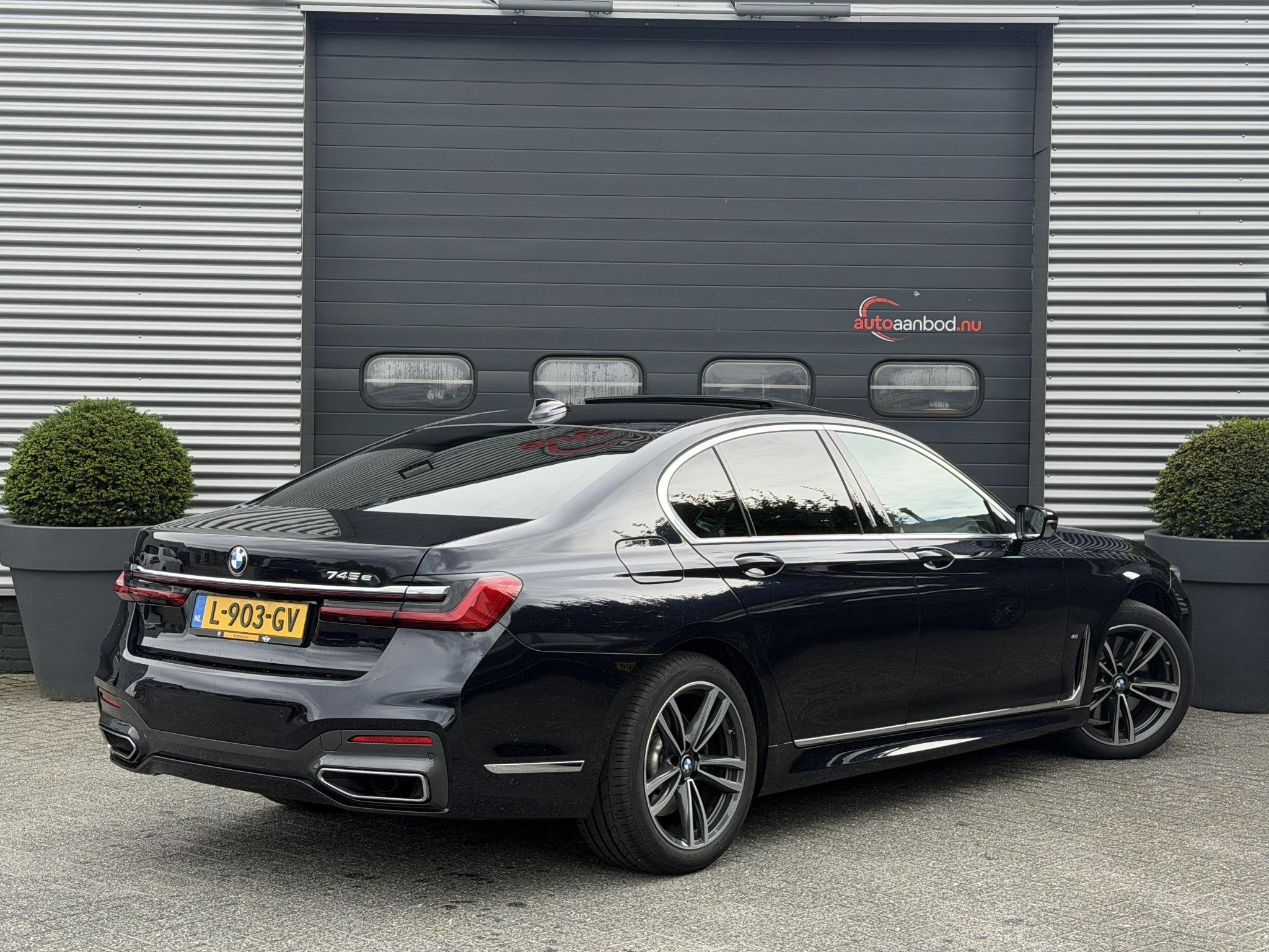 BMW 7-serie 745e High Executive M-Sport | Panoramadak | 360*, Auto's, 4 deurs, Achterwielaandrijving, Gebruikt, 290 kW