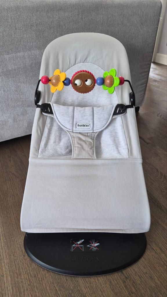 Wipstoel met Speelboog BabyBjörn, Kinderen en Baby's, Wipstoeltjes, Ophalen of Verzenden, Wipstoel