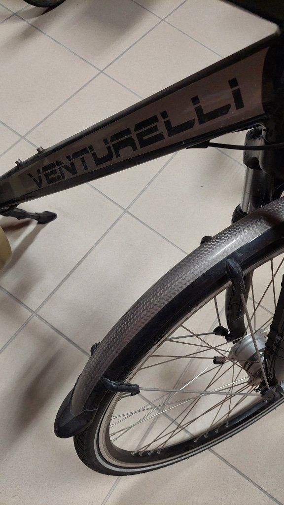 Heren fiets venturelli, Fietsen en Brommers, Ophalen, Zo goed als nieuw, Overige merken, Versnellingen