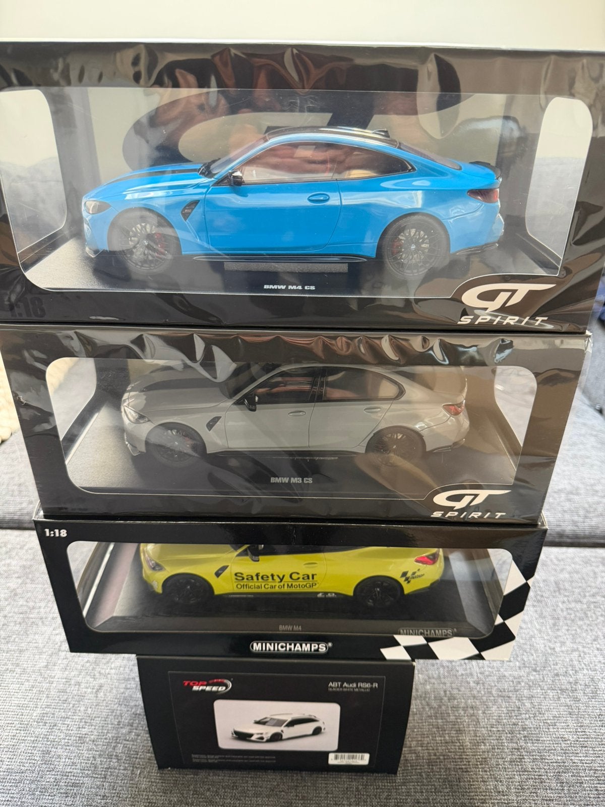 Miniatures 1/18 neuves, Enlèvement ou Envoi, Neuf, Voiture, Autres marques