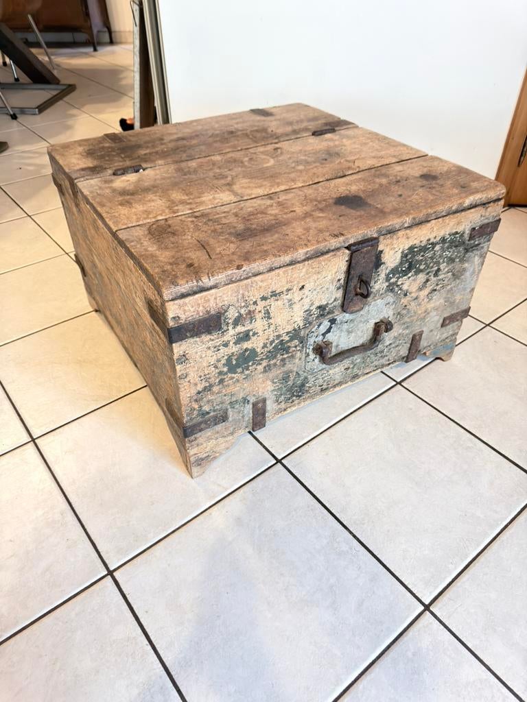 Zwarte houten koffer, Huis en Inrichting, Ophalen, Zo goed als nieuw