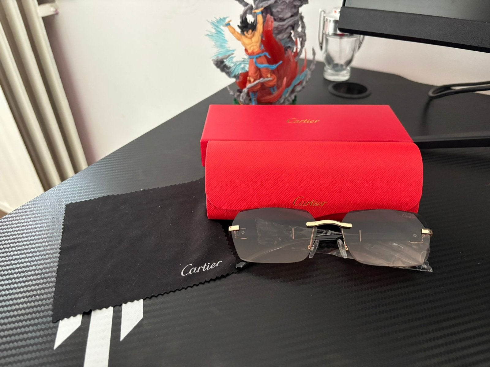 Lunettes de soleil, Enlèvement ou Envoi, Neuf, Noir, Lunettes