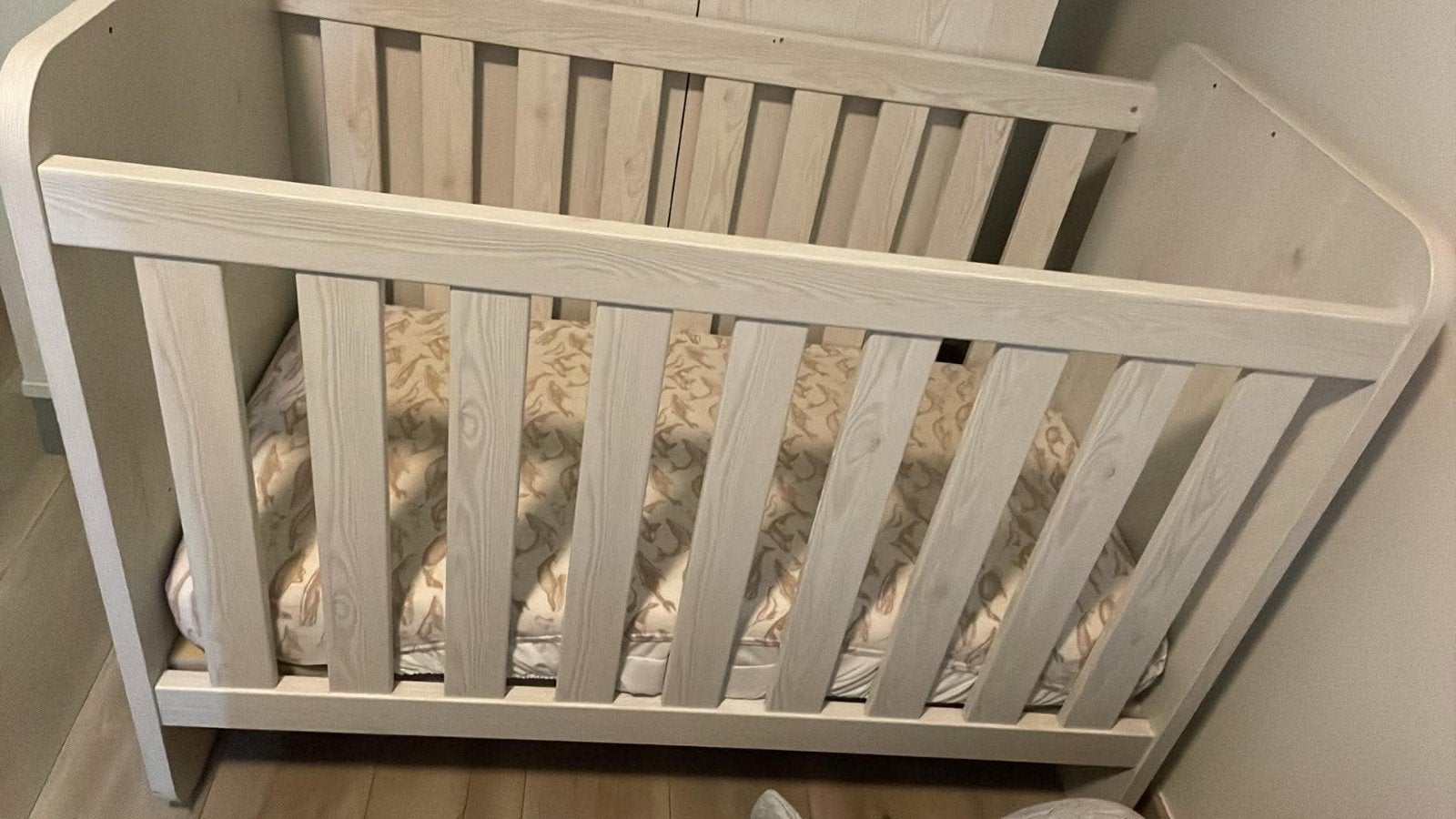 baby bedje   met matras, Kinderen en Baby's, Ophalen, Gebruikt