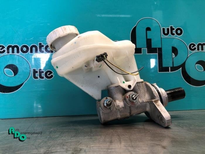 Cylindre de frein principal d'un Mitsubishi Space Star (Spac, -, 3 mois de garantie, Utilisé, Mitsubishi