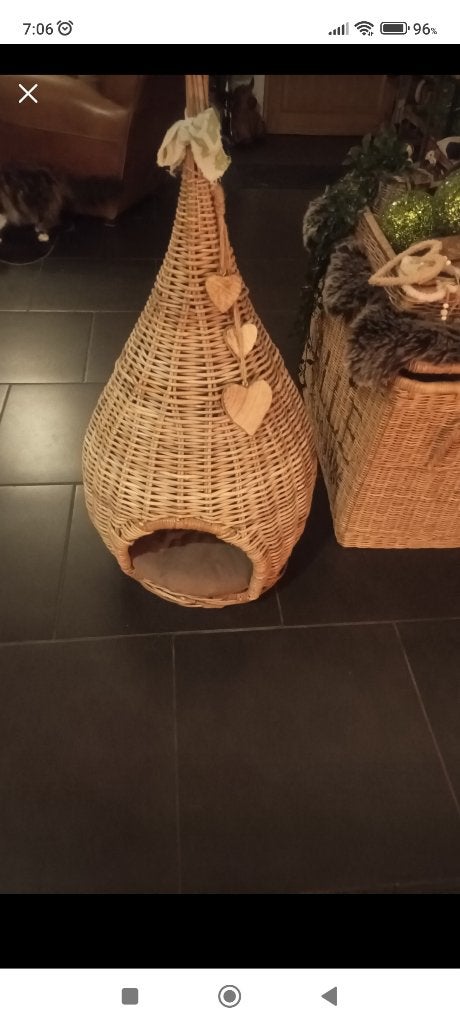 Panier animaux igloo, Enlèvement, Comme neuf