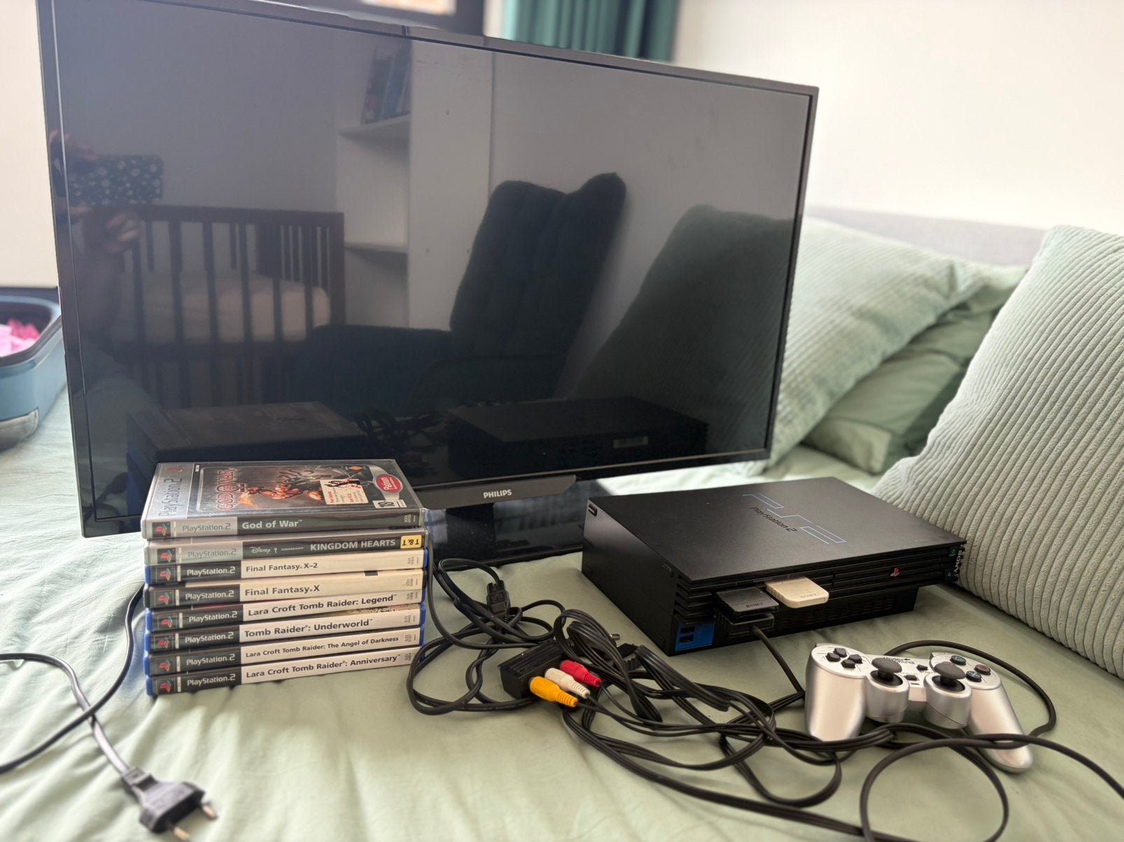 Philips 32inch scherm + PS2 + controller + 8 ps2 games, Games en Spelcomputers, Spelcomputers | Sony PlayStation 2, Ophalen, Gebruikt