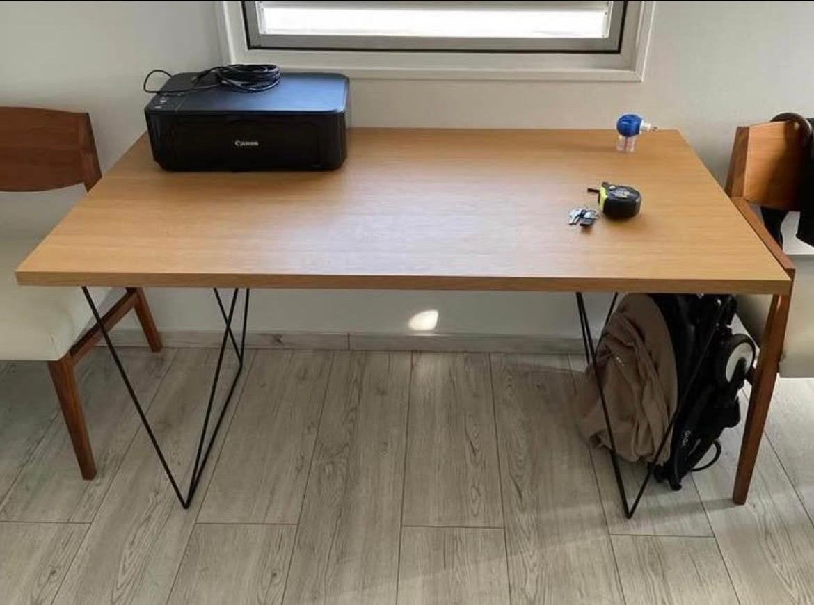 Eikenhouten bureau, Huis en Inrichting, Bureaus, Ophalen, Hout, Nieuw, Computerbureau