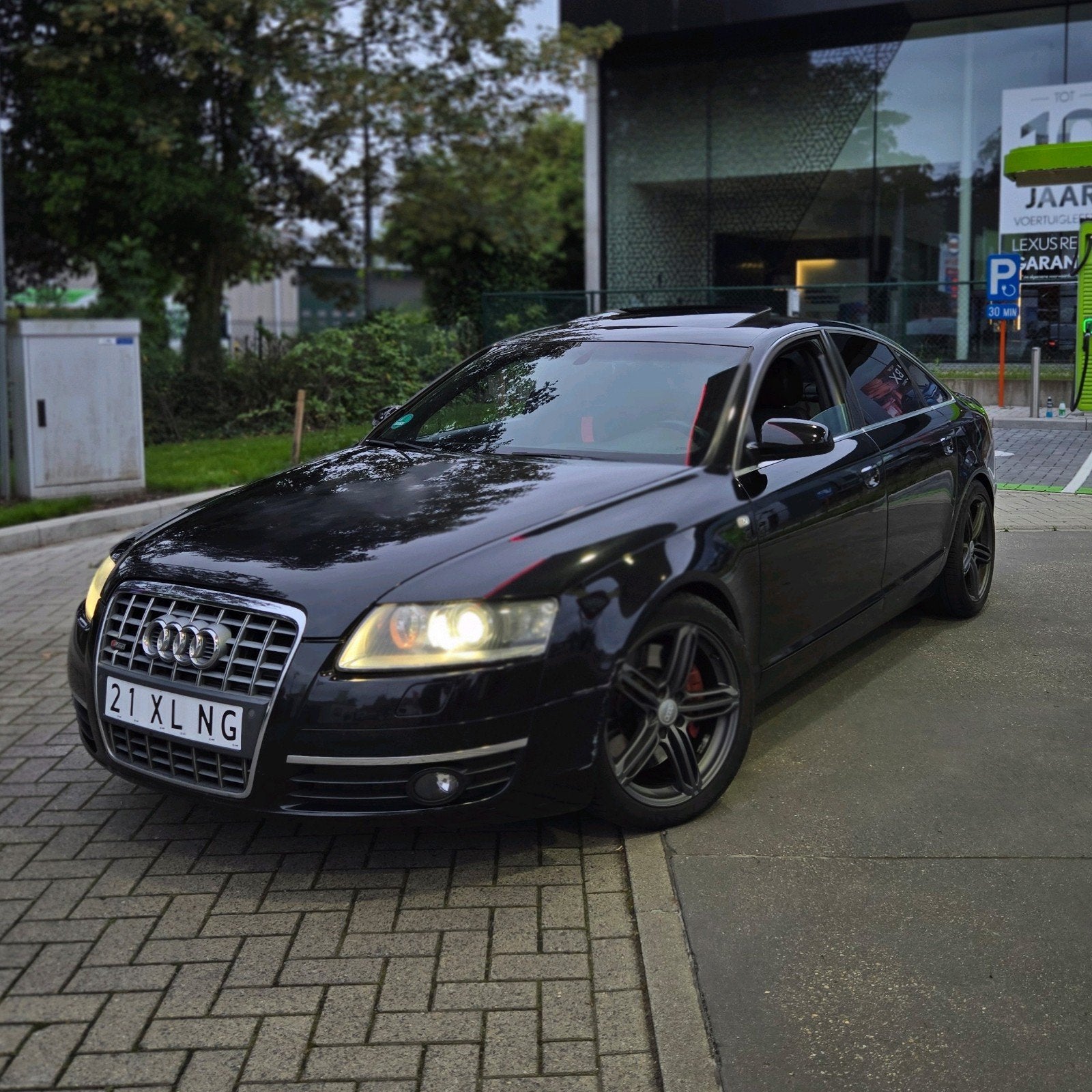 Audi A6 3.2 V6 Quattro 255pk, Auto's, Audi, Automaat, Zwart, Leder en Stof, Zwart