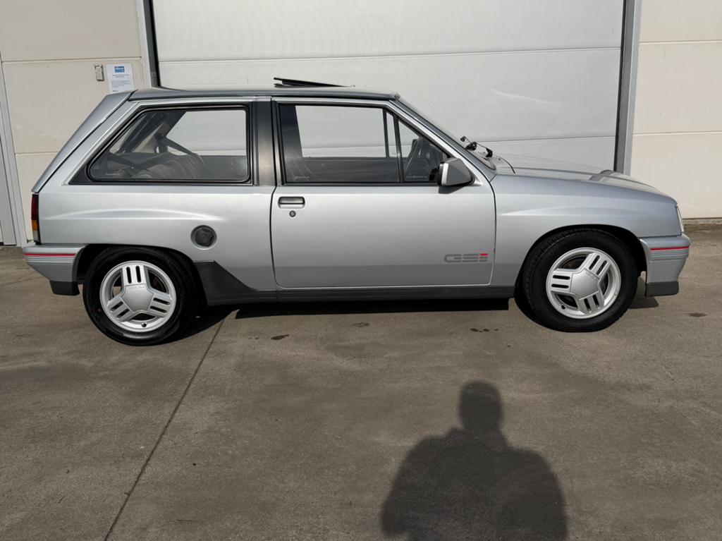 Opel Corsa A 1.6 Gsi Oldtimer, Autos, Achat, Entreprise, Jantes en alliage léger, Corsa