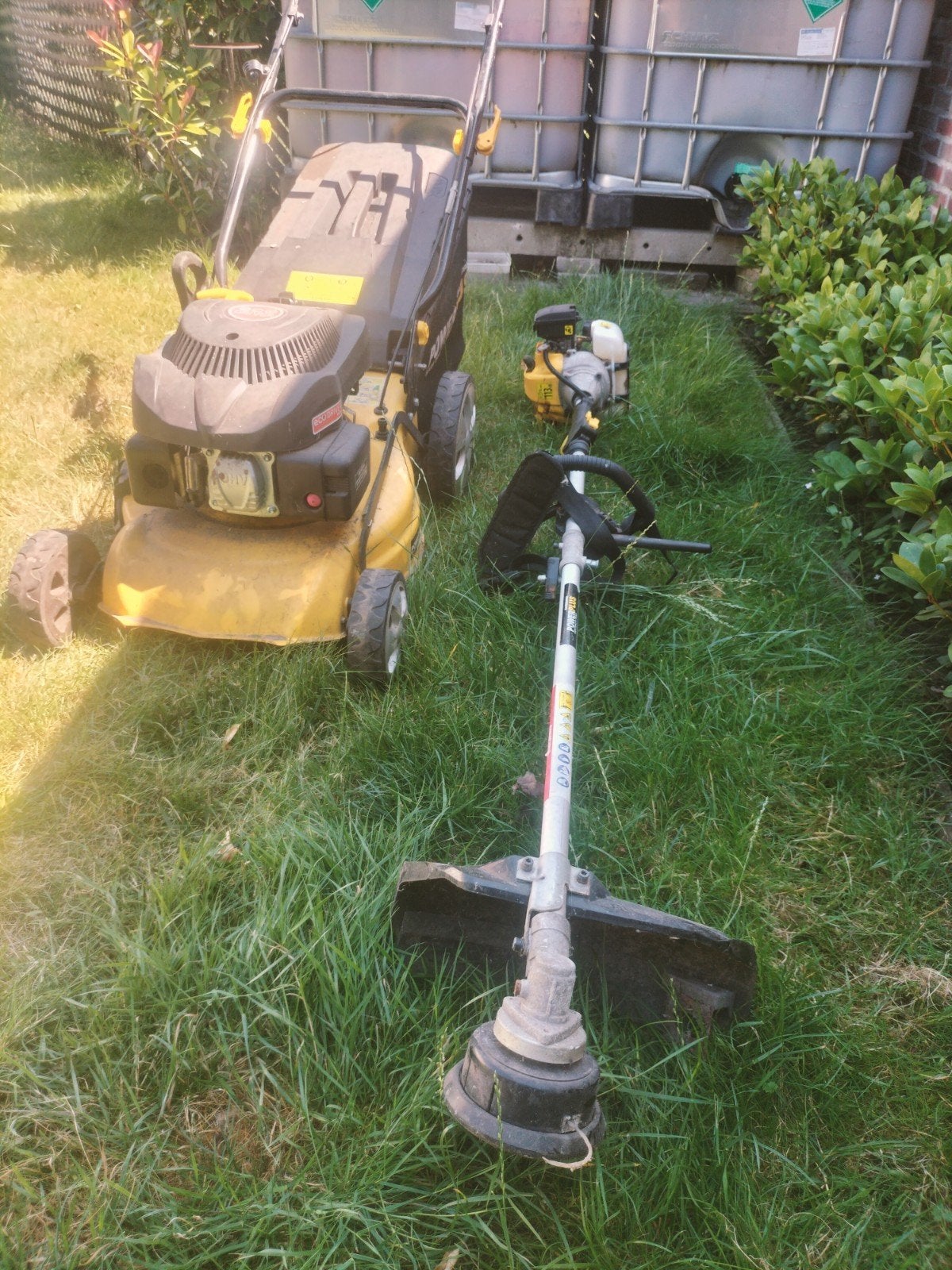 Grasmachine, kantensnijder., Tuin en Terras, Ophalen