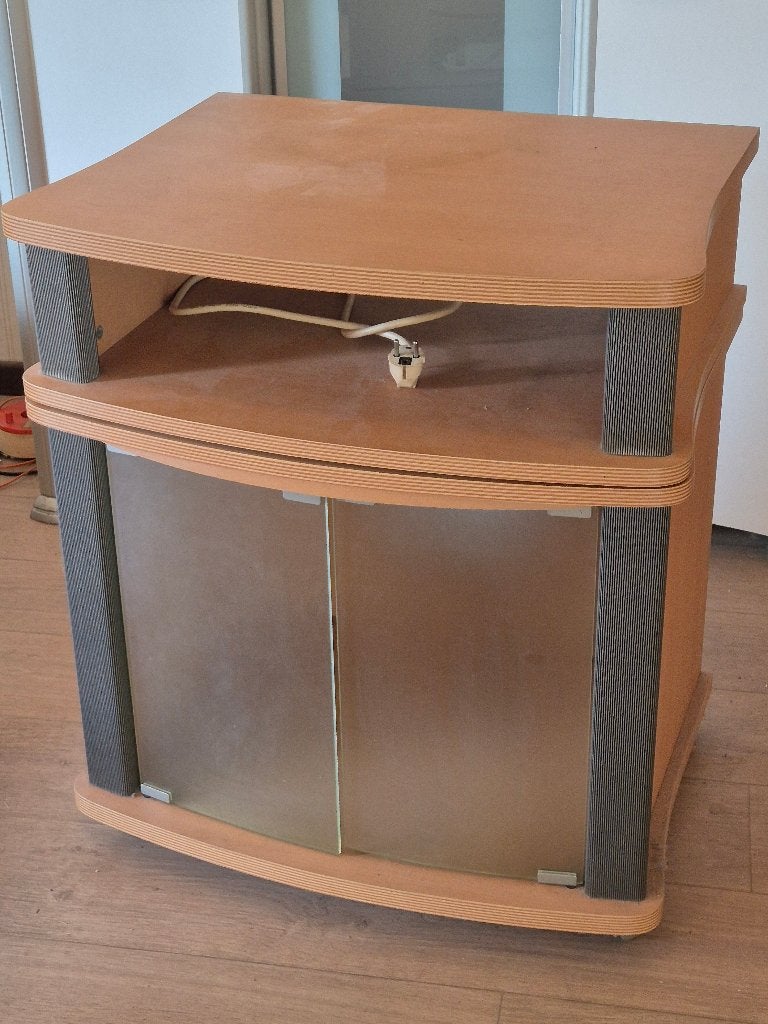 TV kast met draaibaar blad, Ophalen, Gebruikt