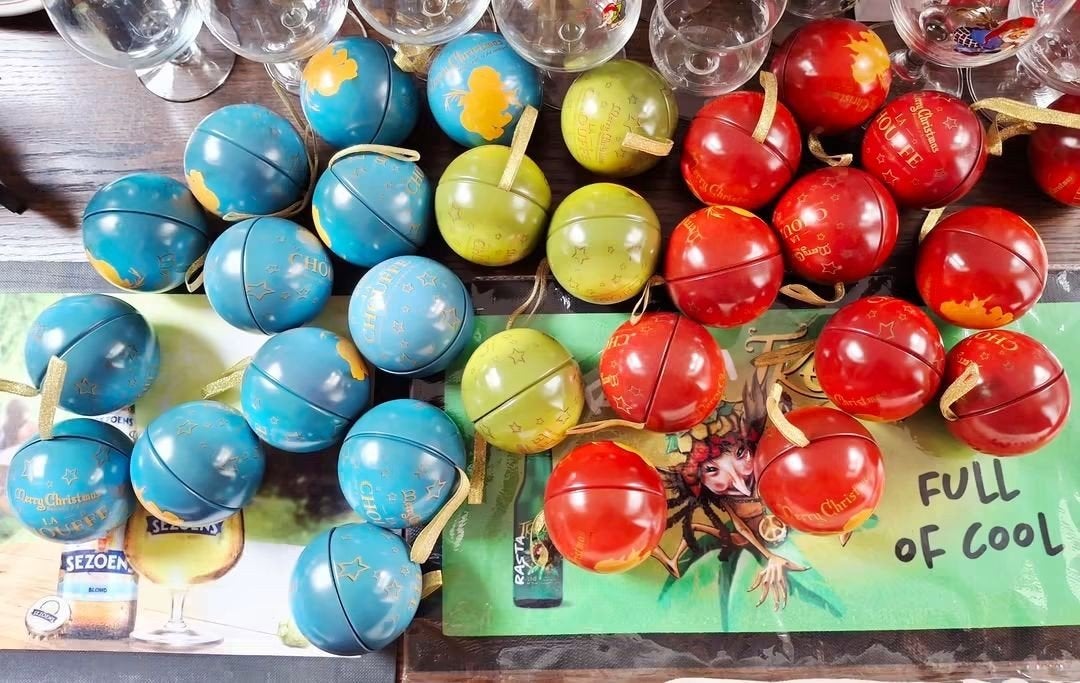 la chouffe kerstballen (25 stuks), Verzamelen, Ophalen of Verzenden, Zo goed als nieuw
