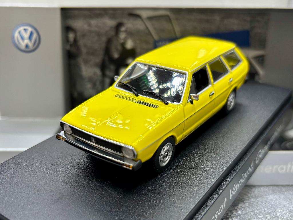1:43 Volkswagen passat variant generation I, Enlèvement ou Envoi, Comme neuf, Voiture, MiniChamps