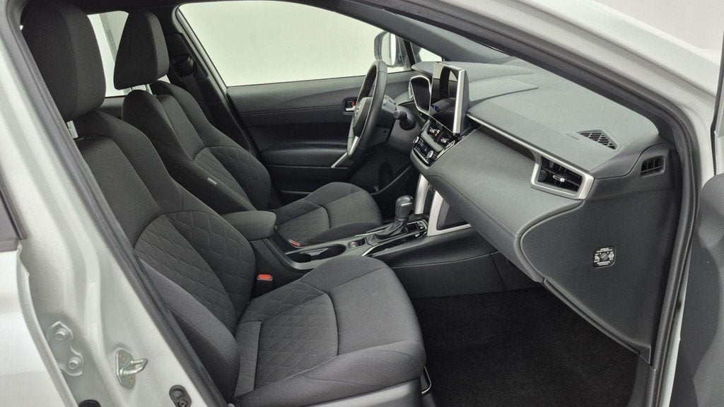 Toyota Corolla Cross 1.8 Hybrid Style | Achteruitrijcamera |, Auto's, Stof, Gebruikt, Overige kleuren, 72 kW