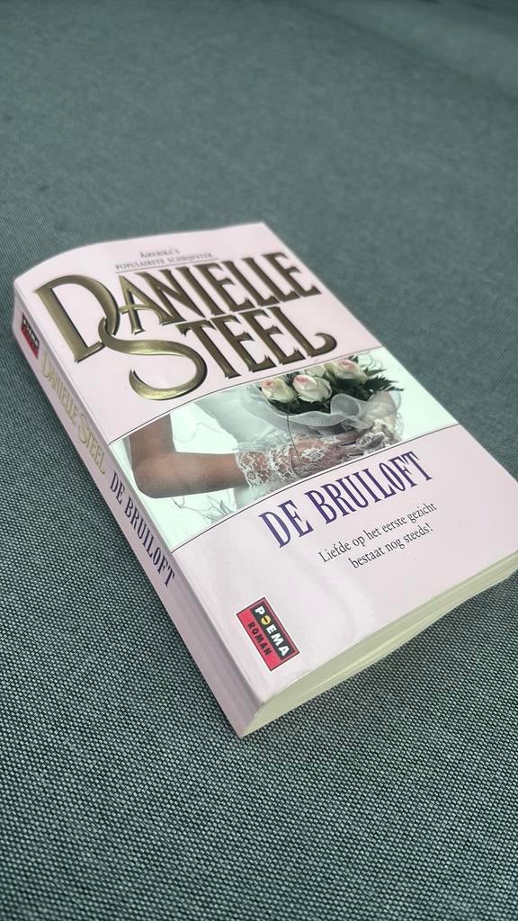 Danielle Steel - De bruiloft, Enlèvement ou Envoi, Danielle Steel