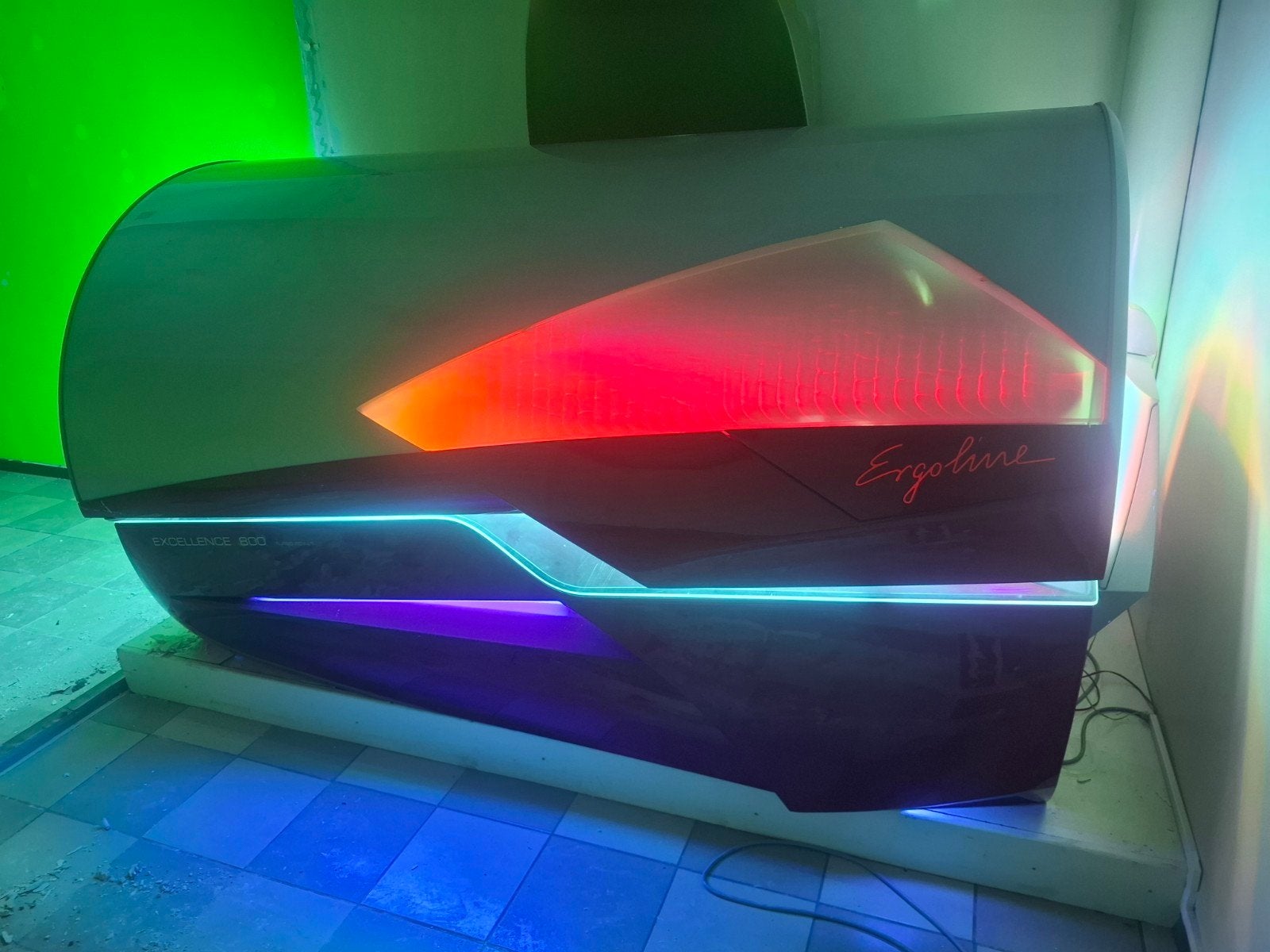 professioneel ergoline-solarium, Ophalen, Gebruikt